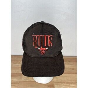 Chicago Bulls Starter Vintage 1990's NBA Snapback Cap Hat Faded